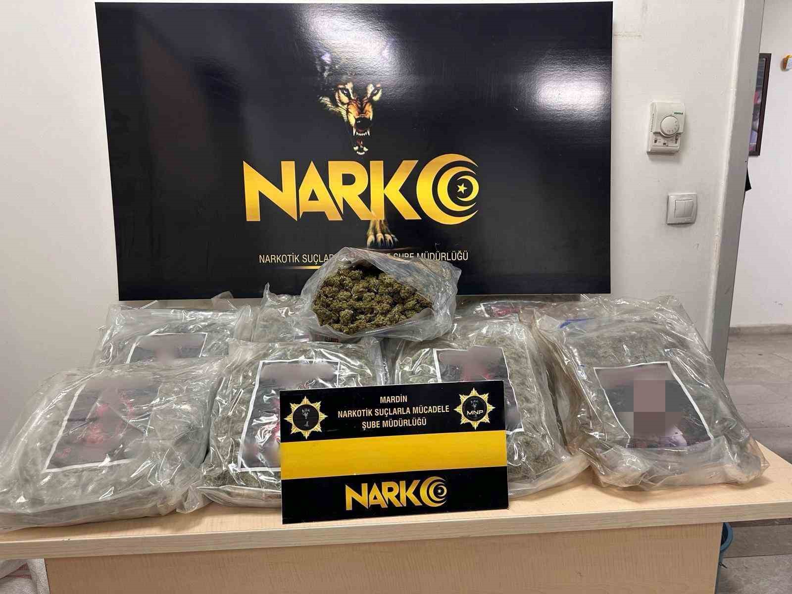 mardinde 10 kilo 900 gram uyusturucu ele gecirildi 0 FgMlkdYc
