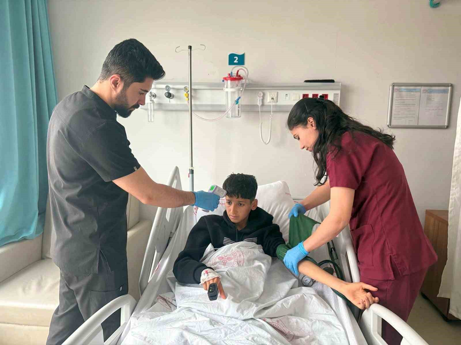 mardinde 12 yasindaki cocuk kapali bobrek ameliyati ile sagligina kavustu 1 iqzKjRvY