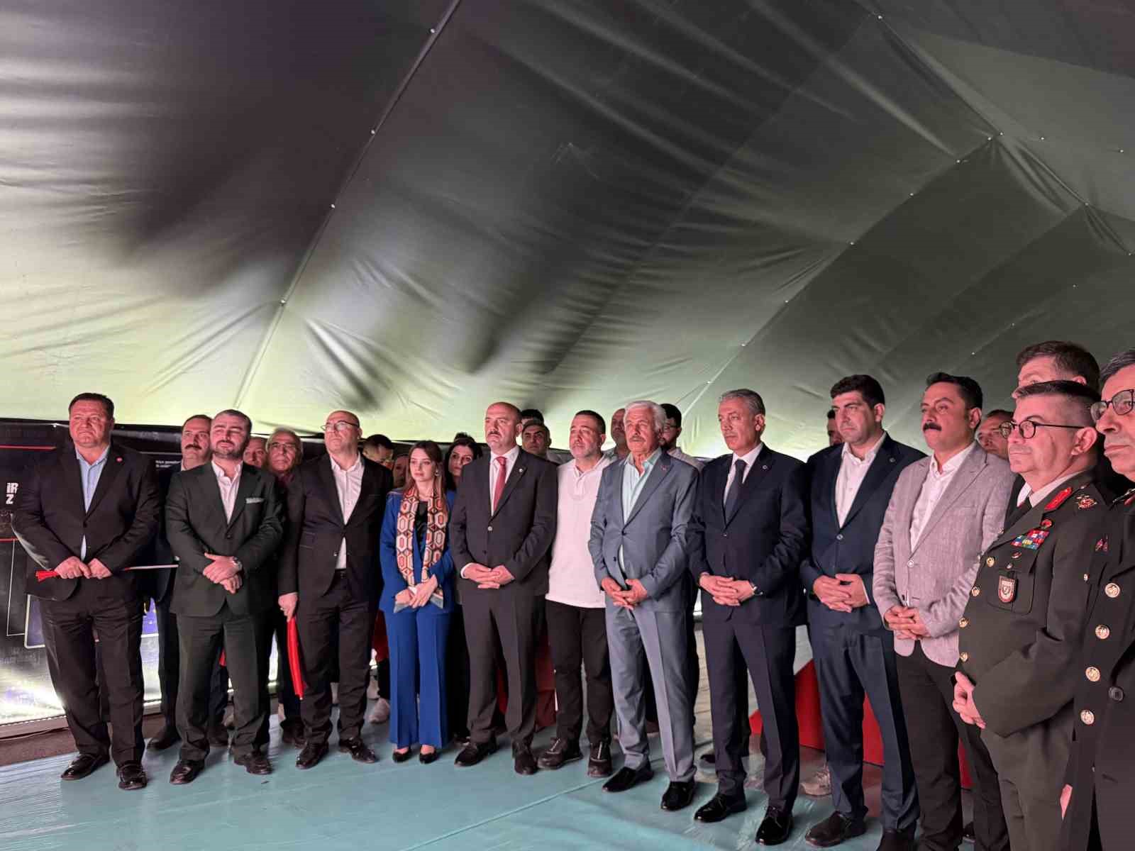 Mardin’de 15 Temmuz Demokrasi ve Milli Birlik Günü anma programı düzenlendi 7 mardinde 15 temmuz demokrasi ve milli birlik gunu anma programi duzenlendi 3 lI5vdwBa