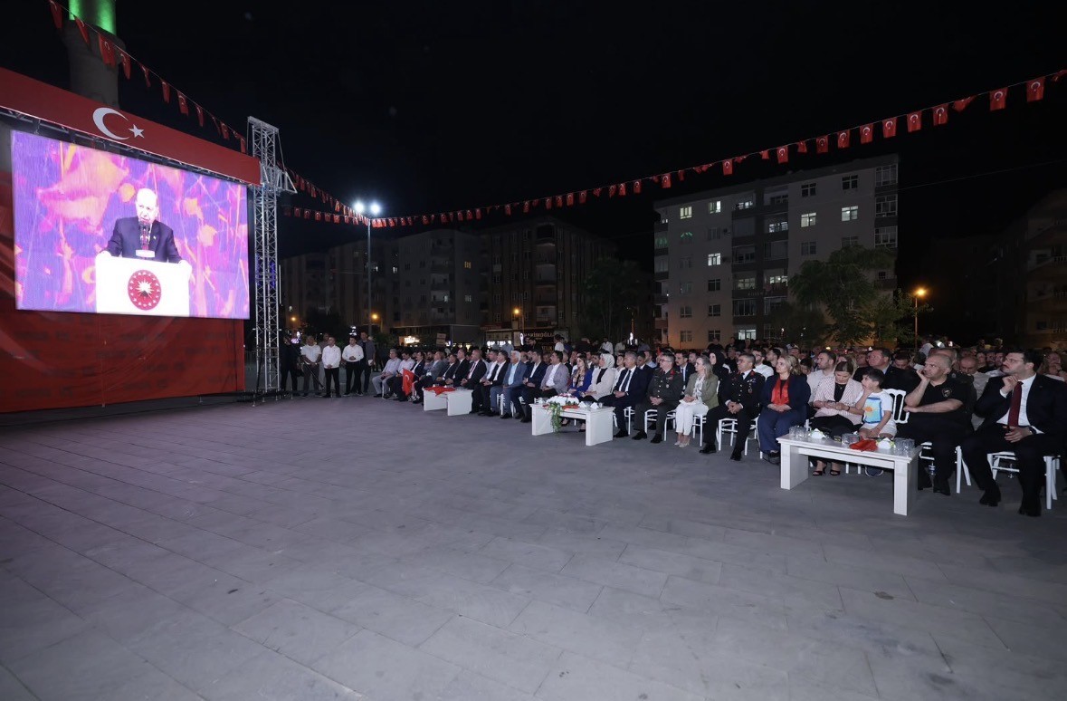 Mardin’de 15 Temmuz Demokrasi ve Milli Birlik Günü anma programı düzenlendi 8 mardinde 15 temmuz demokrasi ve milli birlik gunu anma programi duzenlendi 4 9TA97RYY