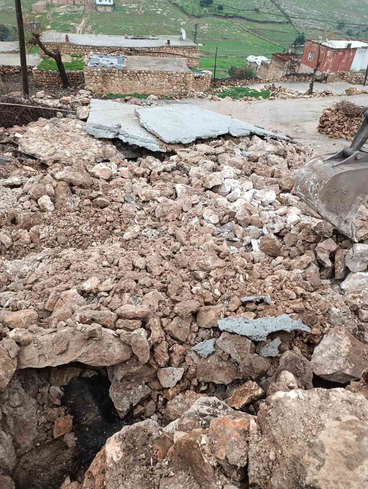mardinde ahirin cokmesi sonucu 30 kucukbas telef oldu 2 OpHcYsfJ