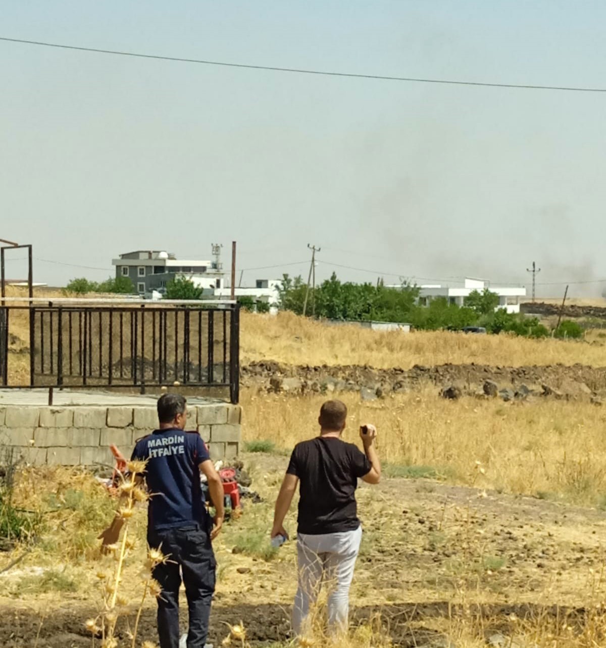 Mardin’de anız yangınına havadan ve karadan müdahale ediliyor 4 mardinde aniz yanginina havadan ve karadan mudahale ediliyor 0 q5iQZDjN