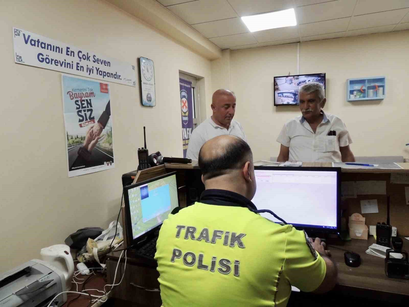 mardinde bayramda 2 bin 129 trafik polisi gorev yapacak 4 XBXGLFzk
