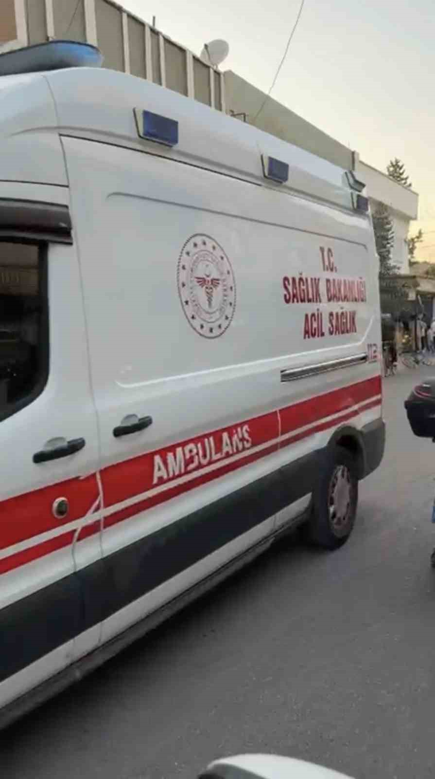 mardinde bicakli kavga 1 yarali 0