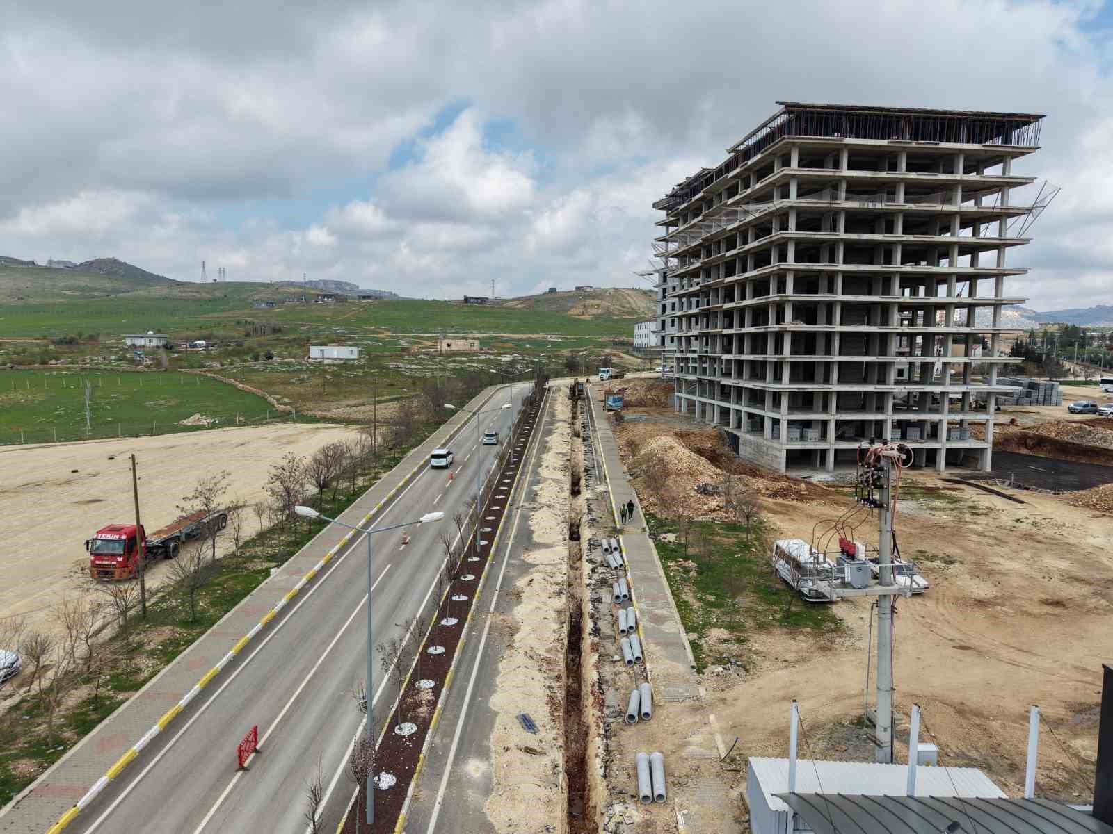 mardinde bir mahallede daha atiksu hatti doseme calismasi tamamlandi 1 GftfZuP4