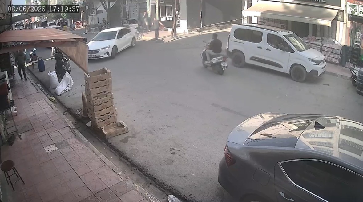 mardinde bisiklet hirsizligi kamerada 0 7lL83e2z