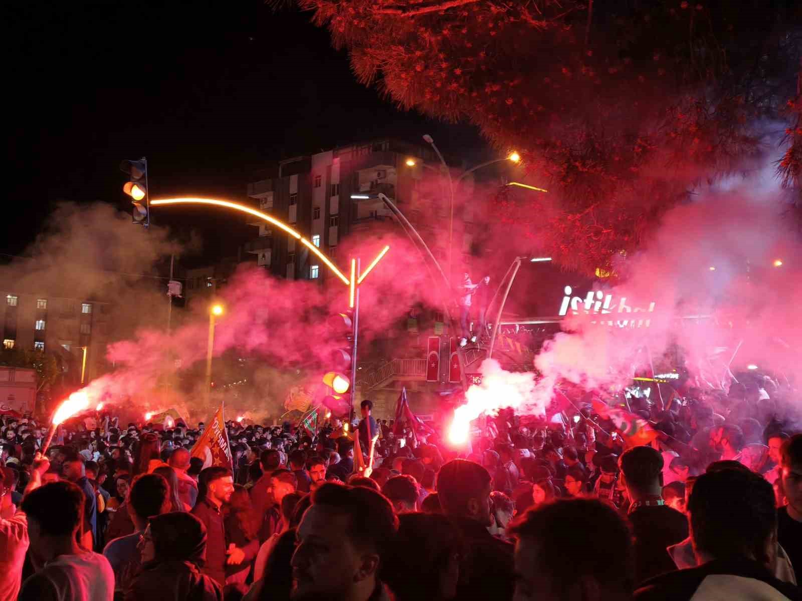 mardinde cifte sampiyonluk coskusu 3 v4VWYLYK