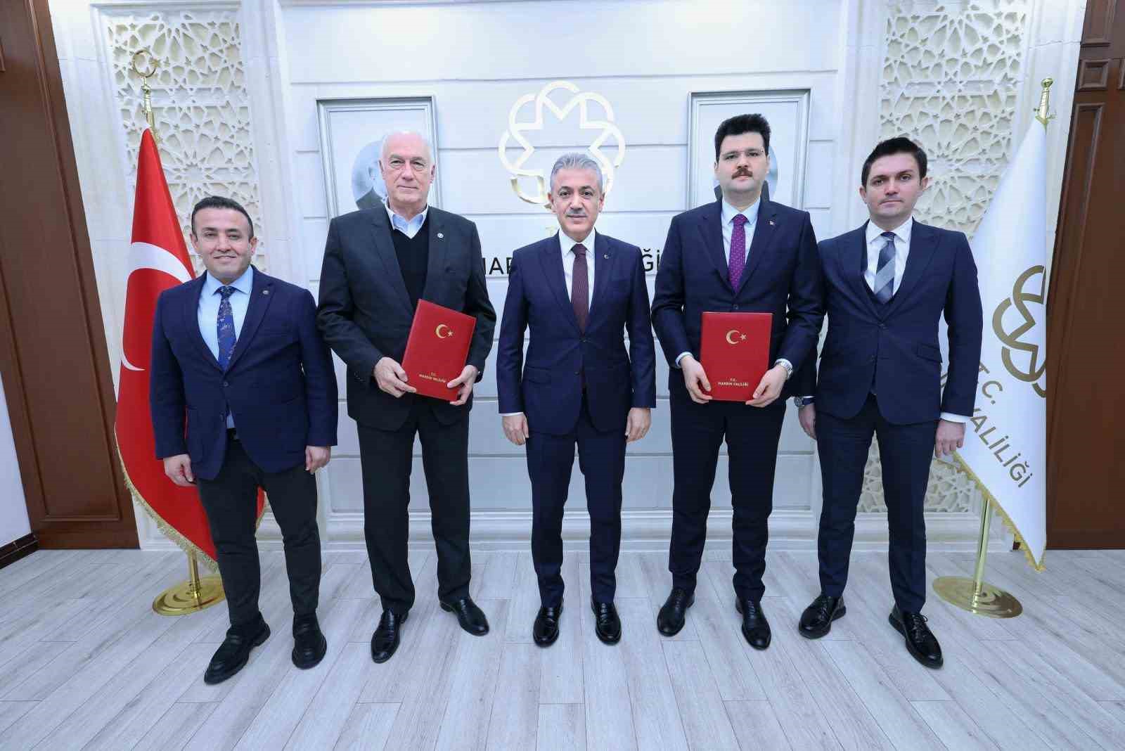 Mardin’de "Galatasaray Adnan Polat Spor ve Eğitim Merkezi" için protokol imzalandı 5 mardinde galatasaray adnan polat spor ve egitim merkezi icin protokol imzalandi 1 TLYqUrI4