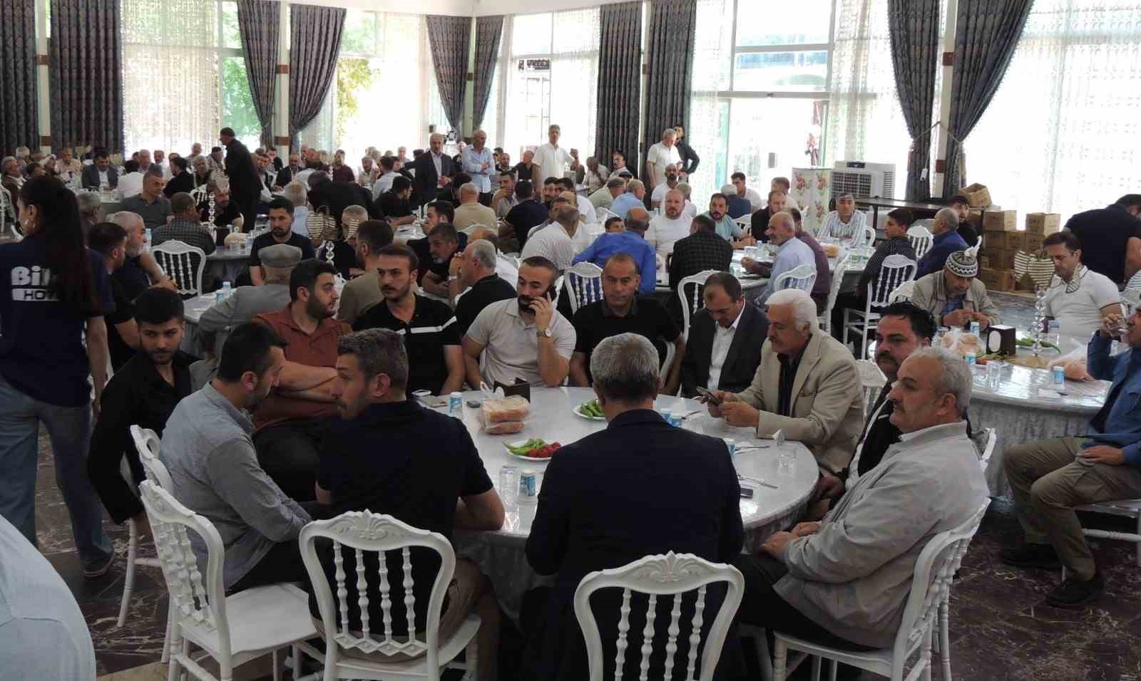 Mardin’de husumetli aileler barıştırıldı 4 mardinde husumetli aileler baristirildi 0 MhG9rzLs