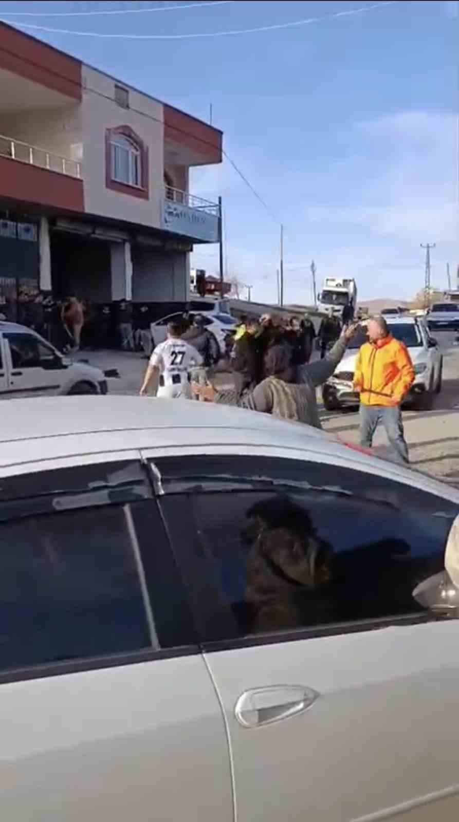 mardinde iki grup arasinda sopali kavga 7 kisi yaralandi 1 yCT9I4O5