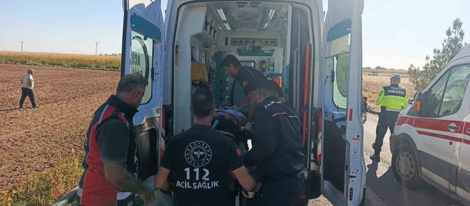 mardinde iki otomobil carpisti 6 yarali 2 TbIqKgNA