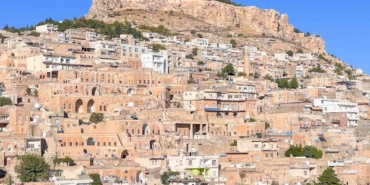 mardinde-kar-tatili-uzadi-egitime-bir-gun-daha-ara-fDcLkZlf.jpg