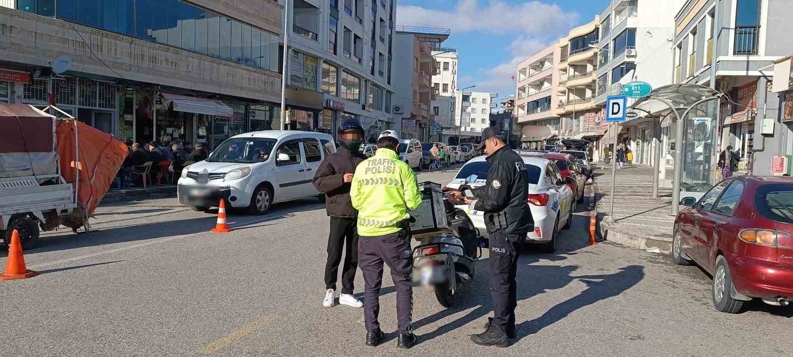 mardinde motosiklet denetimi 1 SdmW9CTQ