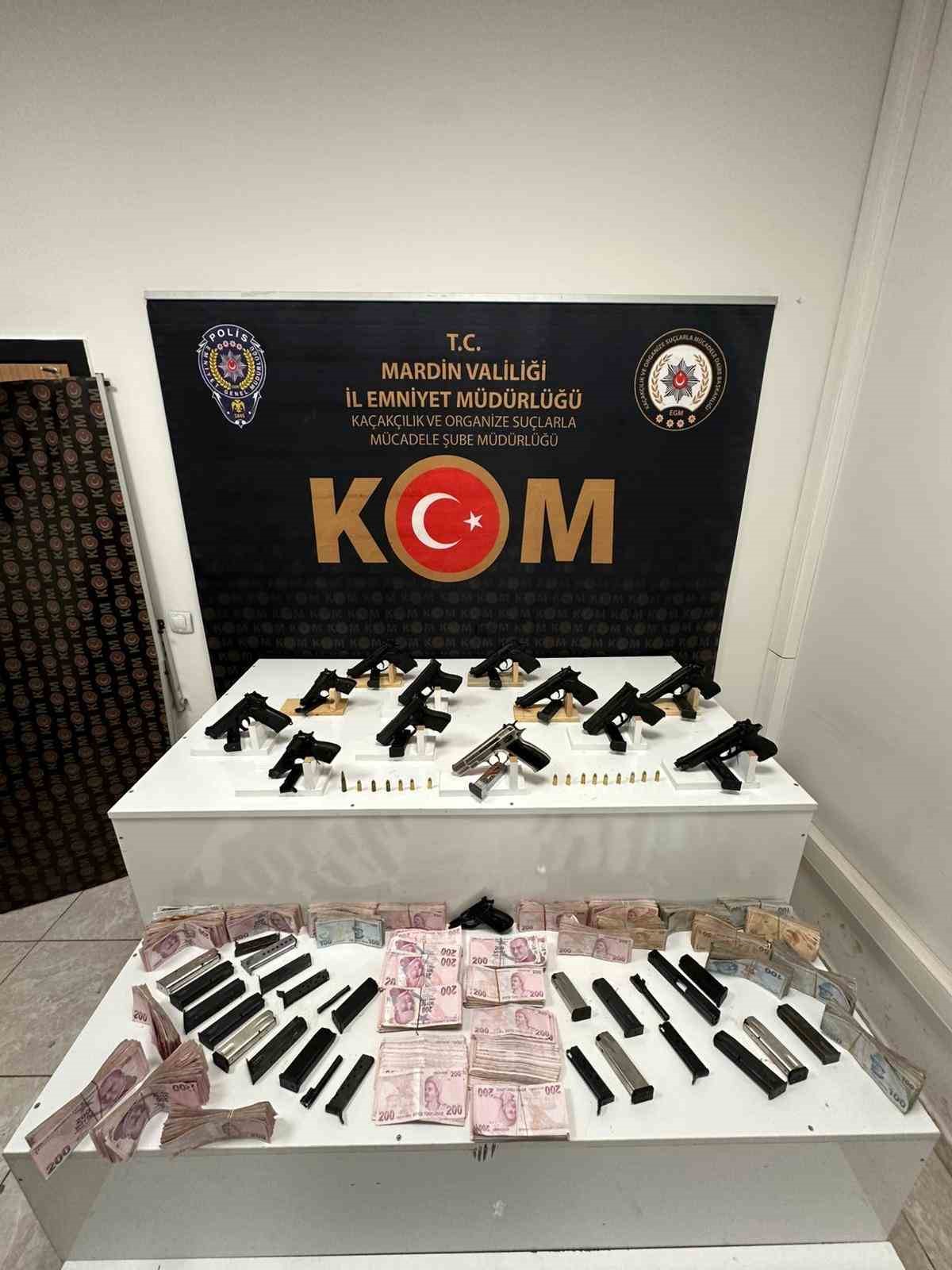 Mardin’de silah kaçakçılığı operasyonu: 1 tutuklama 4 mardinde silah kacakciligi operasyonu 1 tutuklama 0 6XCyCd8n
