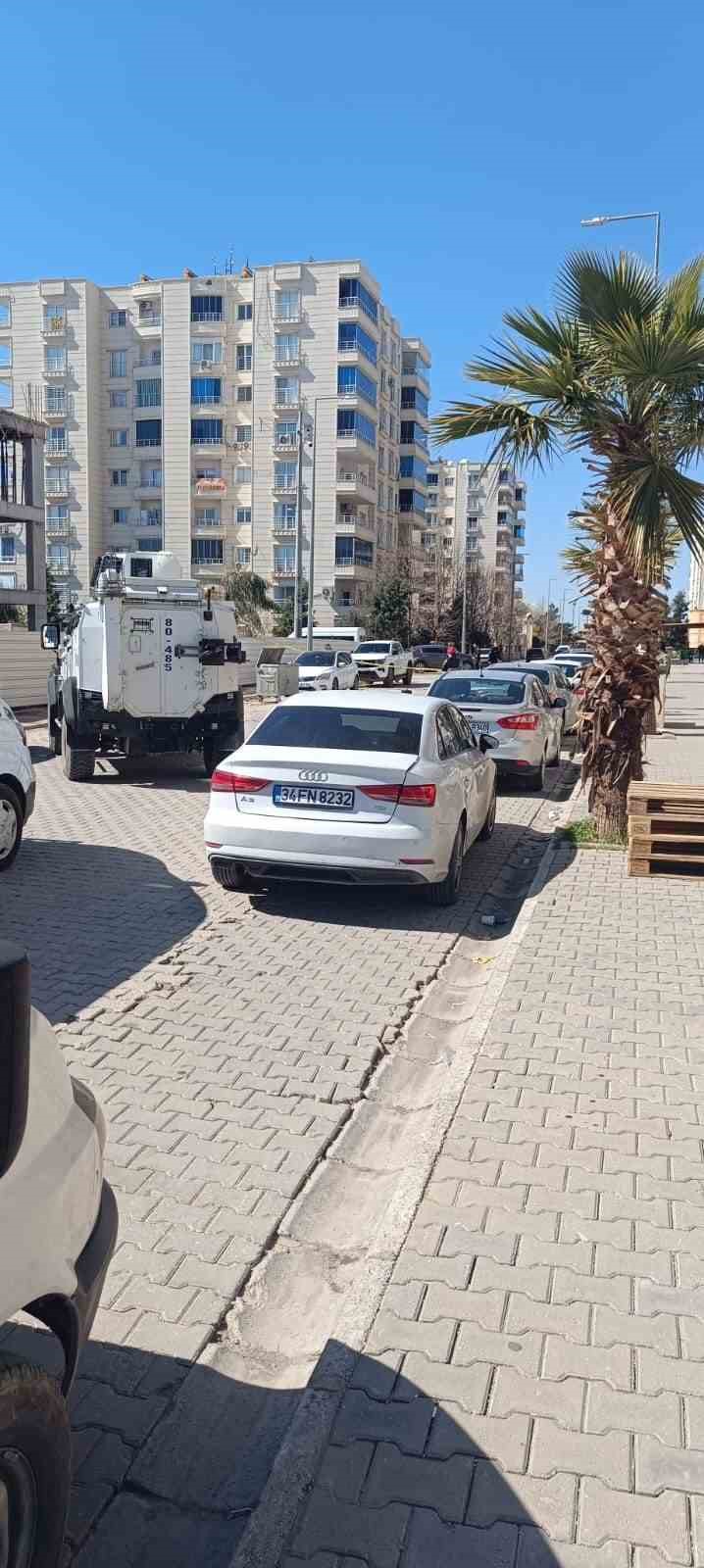 mardinde silahli kavga 2 yarali 0 ppemna9T