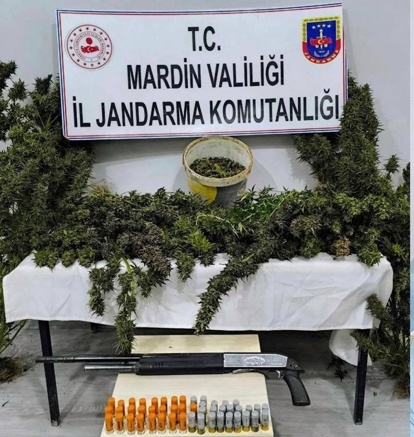 mardinde uyusturucu operasyonunda 3 tutuklama 0 JkrRuNEs