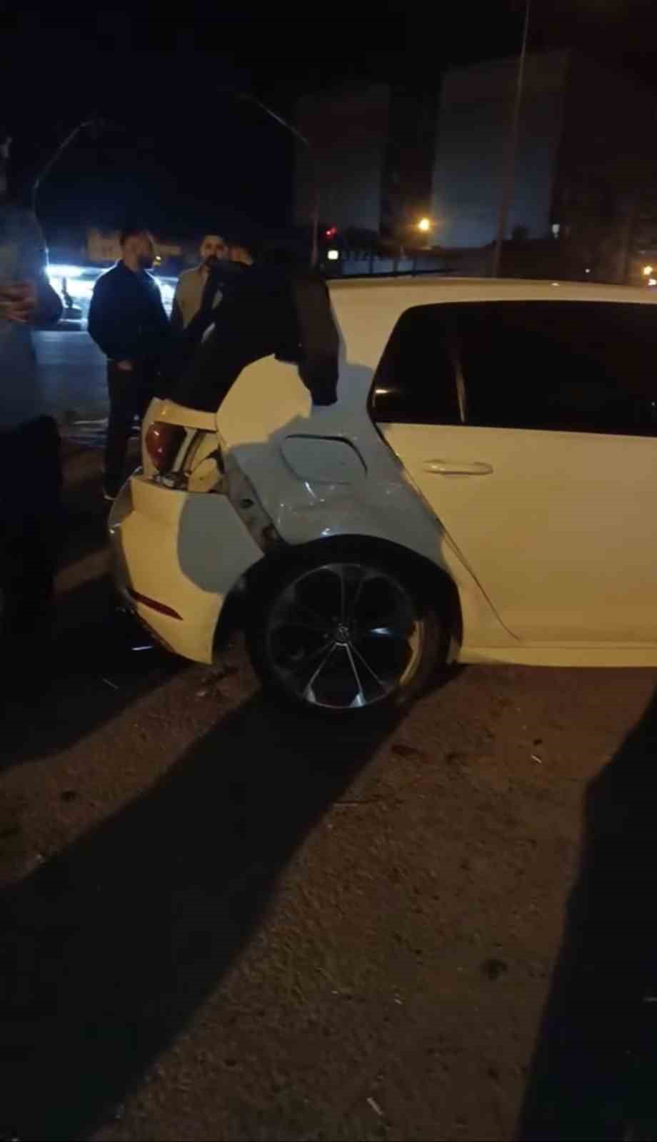 Mardin’de zincirleme trafik kazası: 1 yaralı 5 mardinde zincirleme trafik kazasi 1 yarali 1 ZIEmDgsI