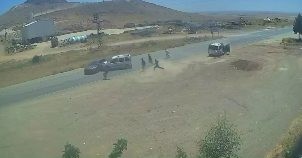 Mardin’deki silahlı kavgada 1 şüpheli ev hapsiyle tahliye edildi 5 mardindeki silahli kavgada 1 supheli ev hapsiyle tahliye edildi 1 E6WItevp