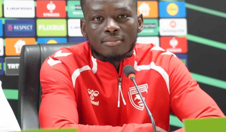 marius-mouandilmadji-onemli-olan-takimin-basarisi-SqRpN1Hs.jpg