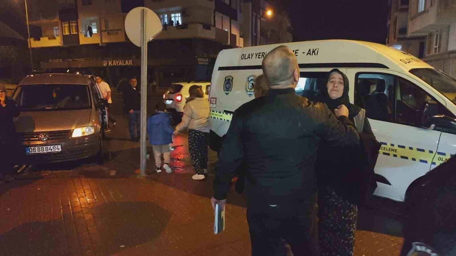 markette isyeri sahibinin oglu ile musteri arasindaki tartisma cinayetle sonuclandi 12 OVaQnard