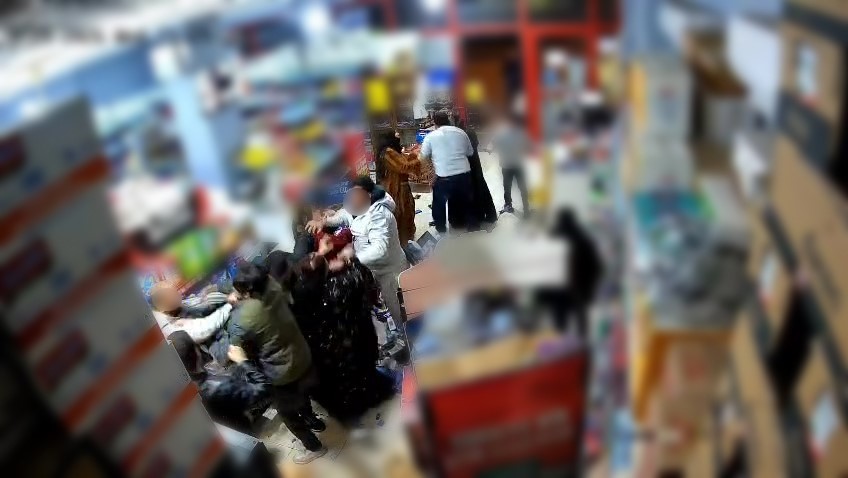 markette kavga ortalik savas alanina dondu 2 QH7kB3QK