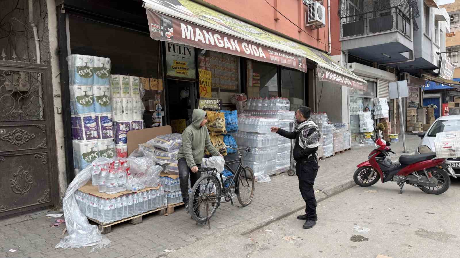 marketten 2 milyon lira harac isteyip silahli saldiri duzenlediler iddiasi 2 svbSTq6j