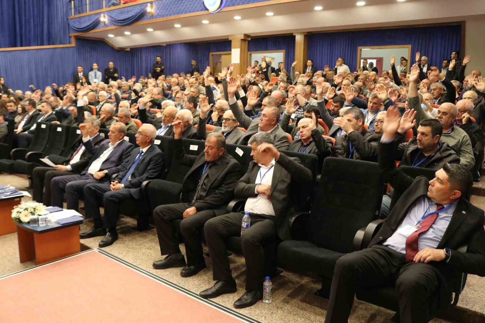 Marmarabirlik’te yeni dönem: Ali Yıldız ve ekibi 4 yıllığına göreve seçildi 5 marmarabirlikte yeni donem ali yildiz ve ekibi 4 yilligina goreve secildi 1 2Zj6QFUr