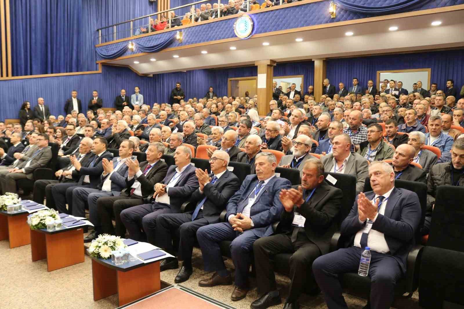 Marmarabirlik’te yeni dönem: Ali Yıldız ve ekibi 4 yıllığına göreve seçildi 8 marmarabirlikte yeni donem ali yildiz ve ekibi 4 yilligina goreve secildi 4 WXXzmTpH