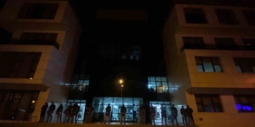 marmaris-belediyesine-gece-yarisi-polis-baskini-12OW3JTS.jpg