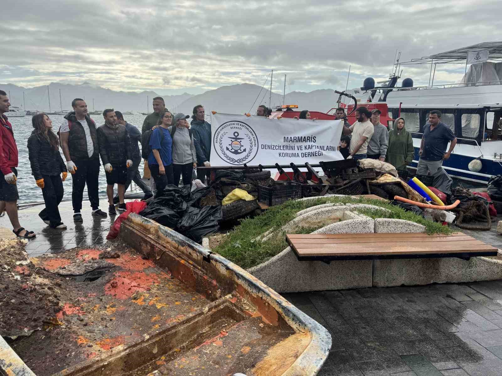 marmariste sezon sonu deniz dibi temizliginde cikanlar sasirtti 0 t2TfVOll