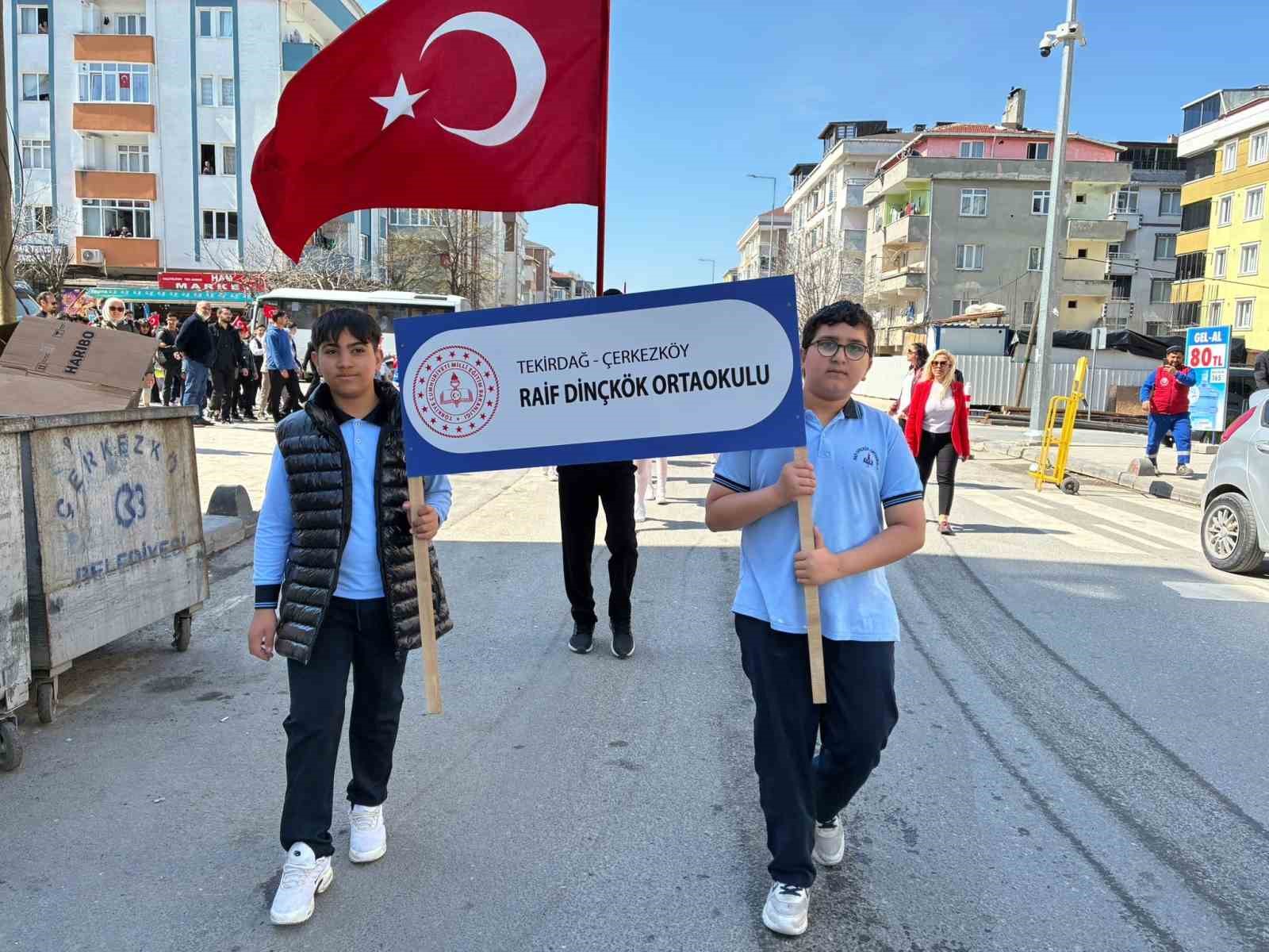 marslar esliginde mahalleyi turladilar 1 Dit8VcuN