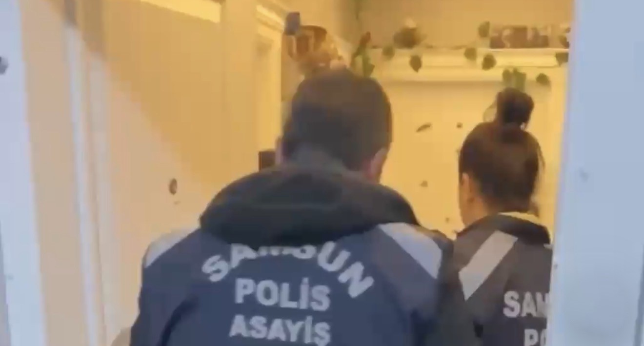 Masaj salonuna fuhuş operasyonu: 3 gözaltı 7 masaj salonuna fuhus operasyonu 3 gozalti 3 TNDtzd8O
