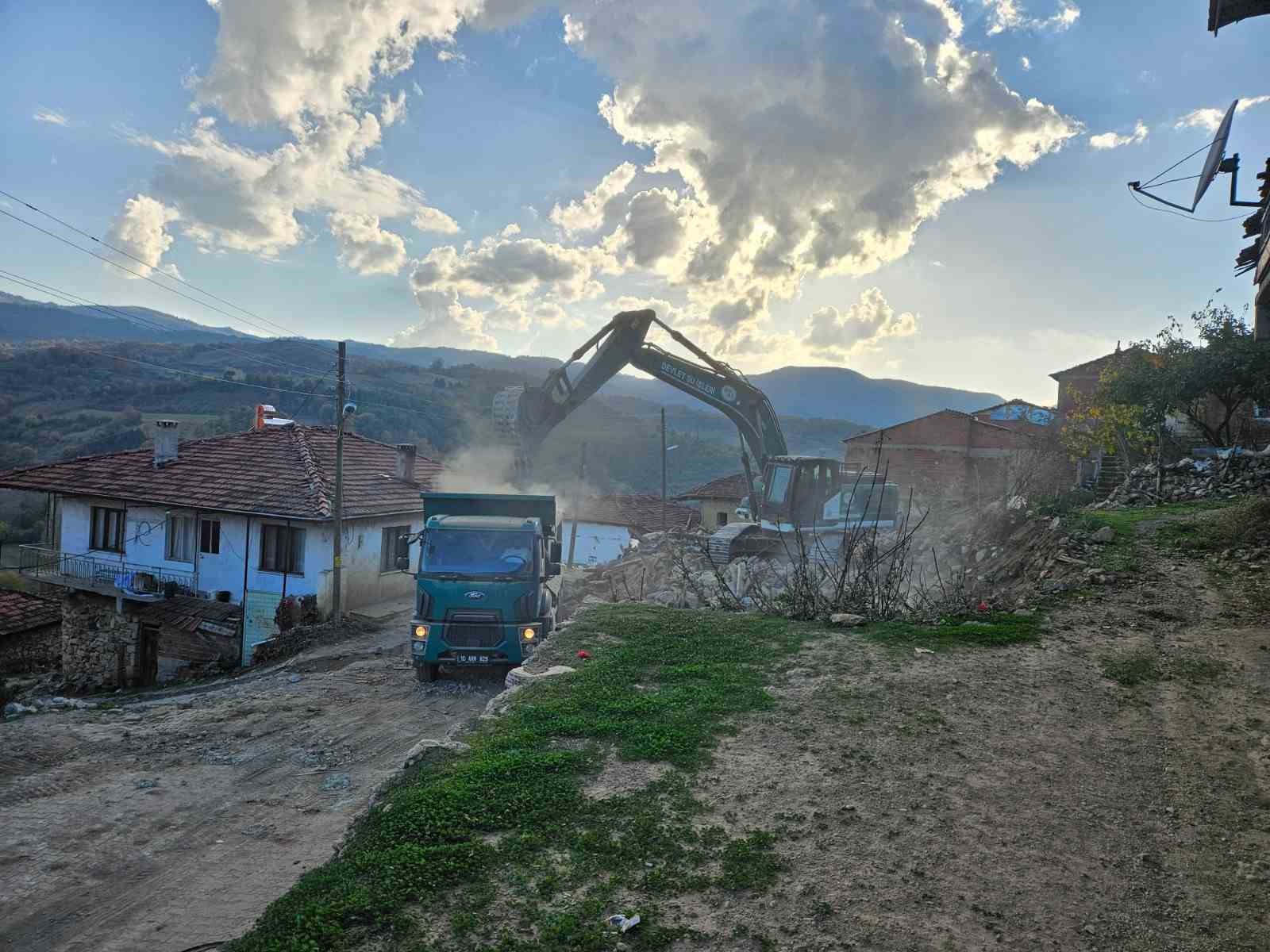 masalsi koy yikimin baskenti oldu 0