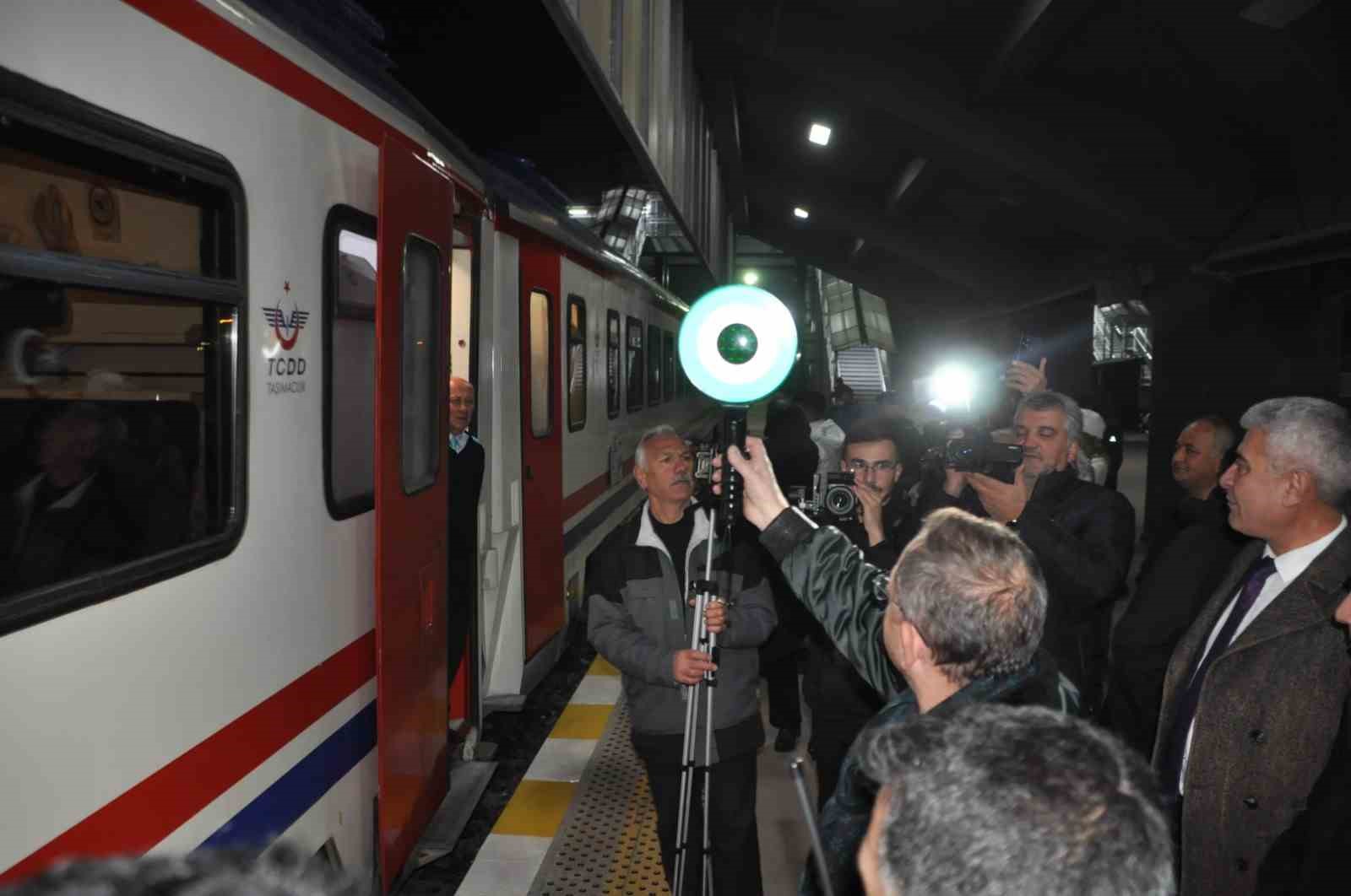 masalsi yolculugun son duragi turistik dogu ekspresi karsta coskuyla karsilandi 2 kjVZWPTP