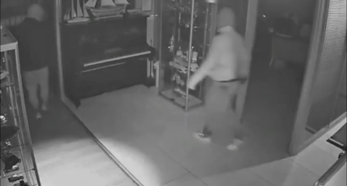 maskeli besler girdikleri isletmelerde celik kasalari boyle patlatti 1