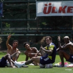 mason-greenwood-fenerbahcede-ilk-antrenmanina-cikti-UNRcvm5N.jpg