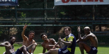 mason-greenwood-fenerbahcede-ilk-antrenmanina-cikti-UNRcvm5N.jpg
