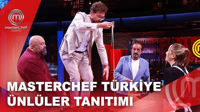 Ekranların fenomen yarışması MasterChef Türkiye 2025, bu kez mutfakta ünlü isimleri buluşturuyor!
Mehmet, Somer ve Danilo şefin jüri koltuğunda olduğu programın 4 Kasım Salı akşamı yayınlanacak özel “Ünlüler Bölümü” şimdiden büyük merak uyandırdı.
