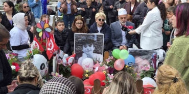 mattia-ahmet-minguzzi-dogum-gununde-mezari-basinda-anildi-uChZGBuR.jpg