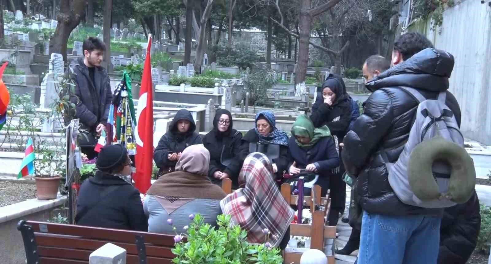 mattia ahmet minguzzi olumunun 1inci yil donumunde mezari basinda anildi 1