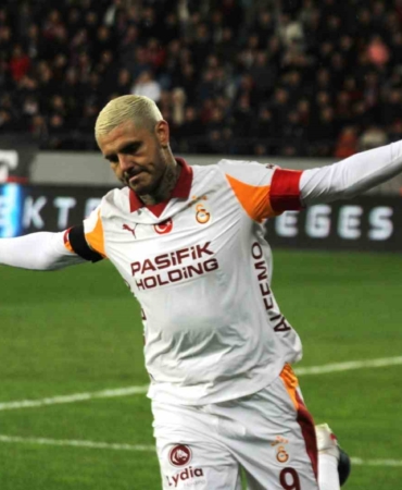 mauro-icardi-super-ligdeki-gol-sayisini-14e-cikardi-fyGwXPOv.jpg
