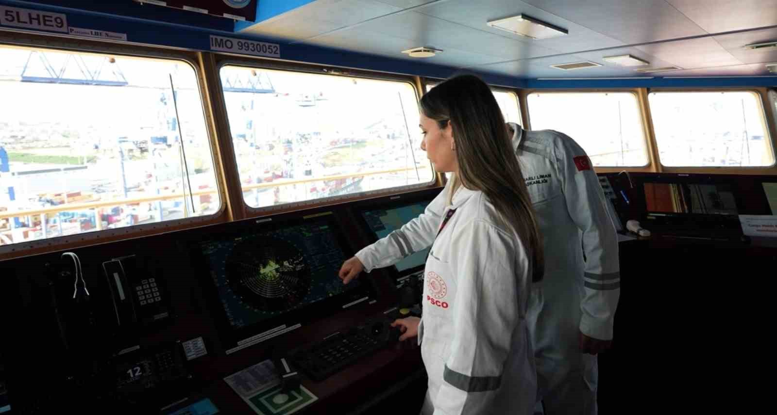 mavi vatanda siki denetim 3 bin 115 yabanci bayrakli gemi denetlendi 486 gemi seferden lDiOcWUj