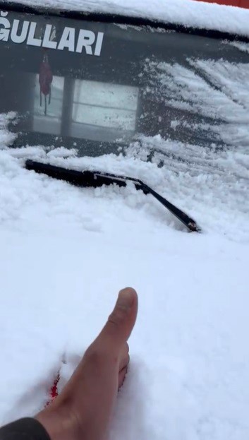 mayis sonunda karsa kis geri dondu eksi 5 derecede kar surprizi 2 e9jqsgFl