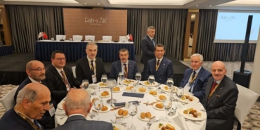 meb-baskani-tekin-sinavlarda-yapay-zeka-destekli-acik-uclu-sorular-olacak-nLUdynWj.jpg