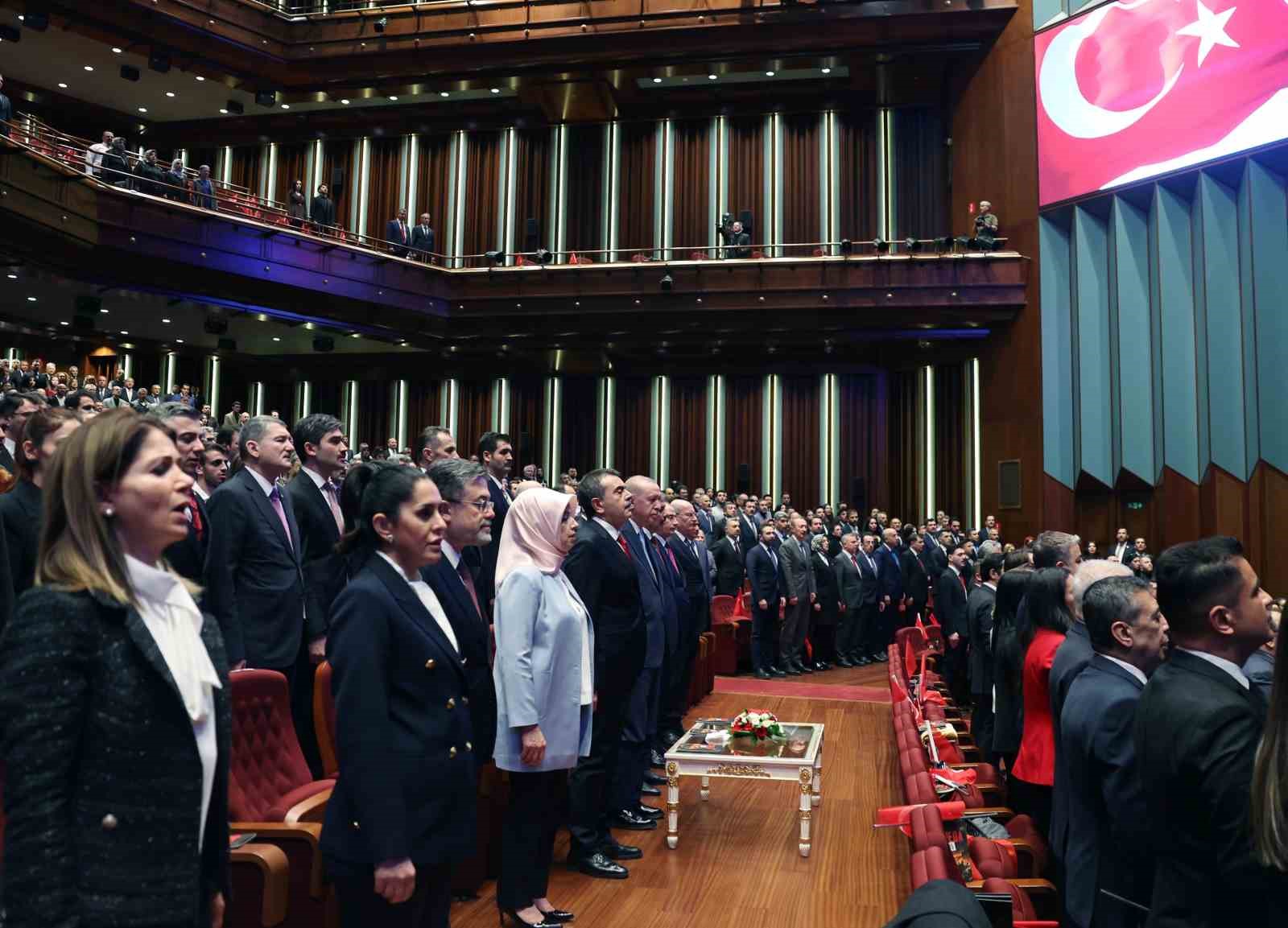 mebden bestepede suheda 1915 adli tiyatro gosterisi 1 pReBUyuO