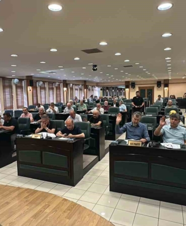 mecliste-tenis-turnuvasi-rehabilitasyon-projesi-ve-polisevi-gundemi-sBzqxBup.jpg