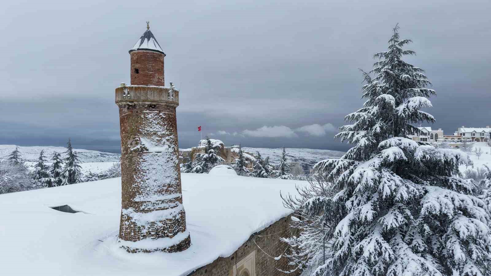 medeniyetlerin besigi harput beyaza burundu kartpostallik goruntuler olustu 4 7pI2cLtg