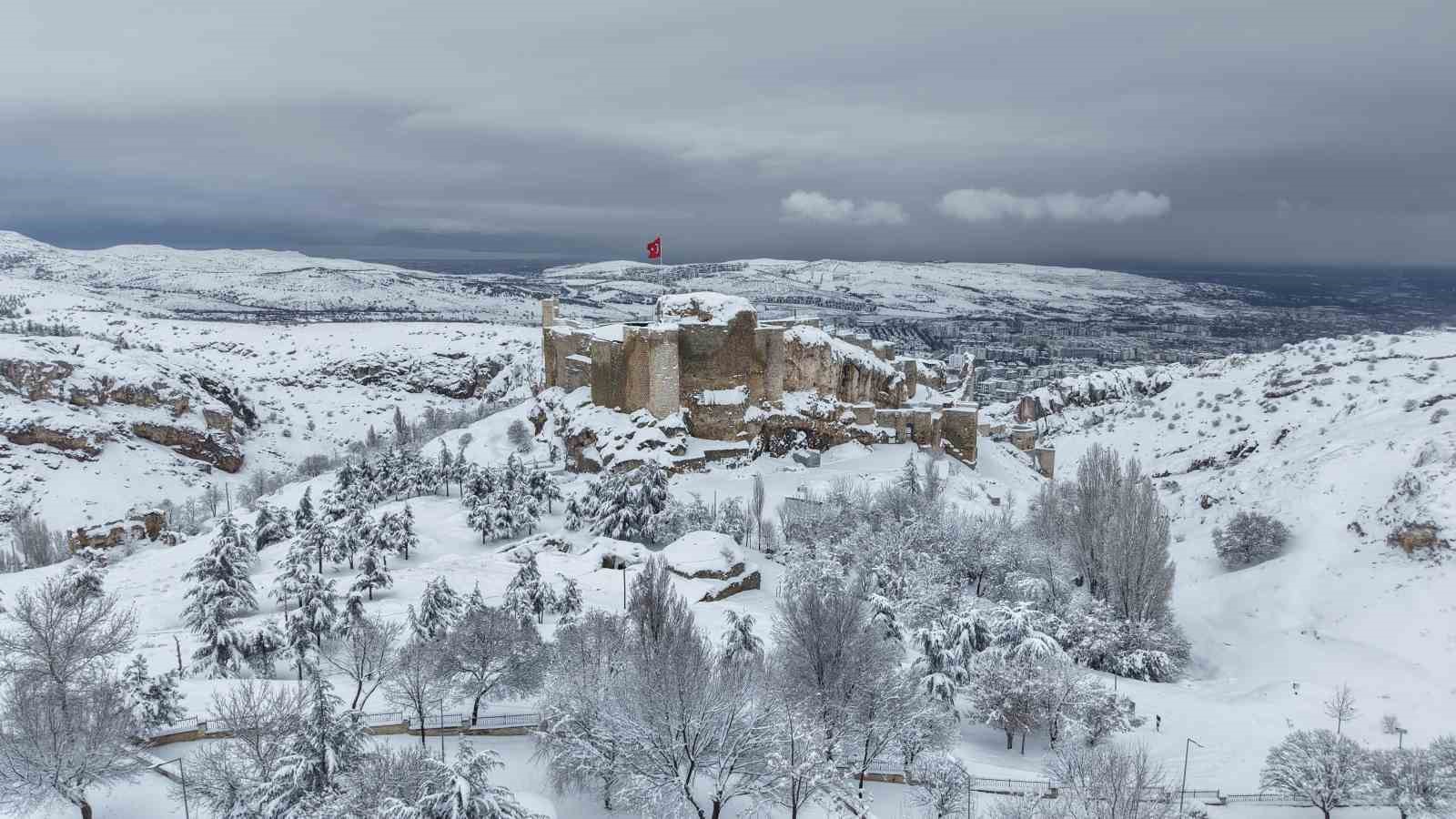 medeniyetlerin besigi harput beyaza burundu kartpostallik goruntuler olustu 5 l9MILdud