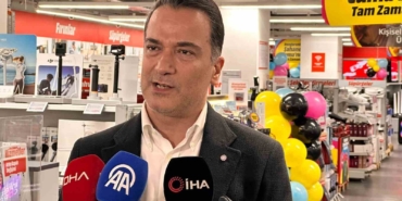 mediamarkt-reng-renk-sahane-cumayi-baslatti-K5e4OmdM.jpg