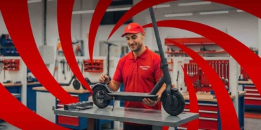 mediamarkt-turkiyeden-elektrikli-scooter-bakim-hizmeti-THJpM2i3.jpg